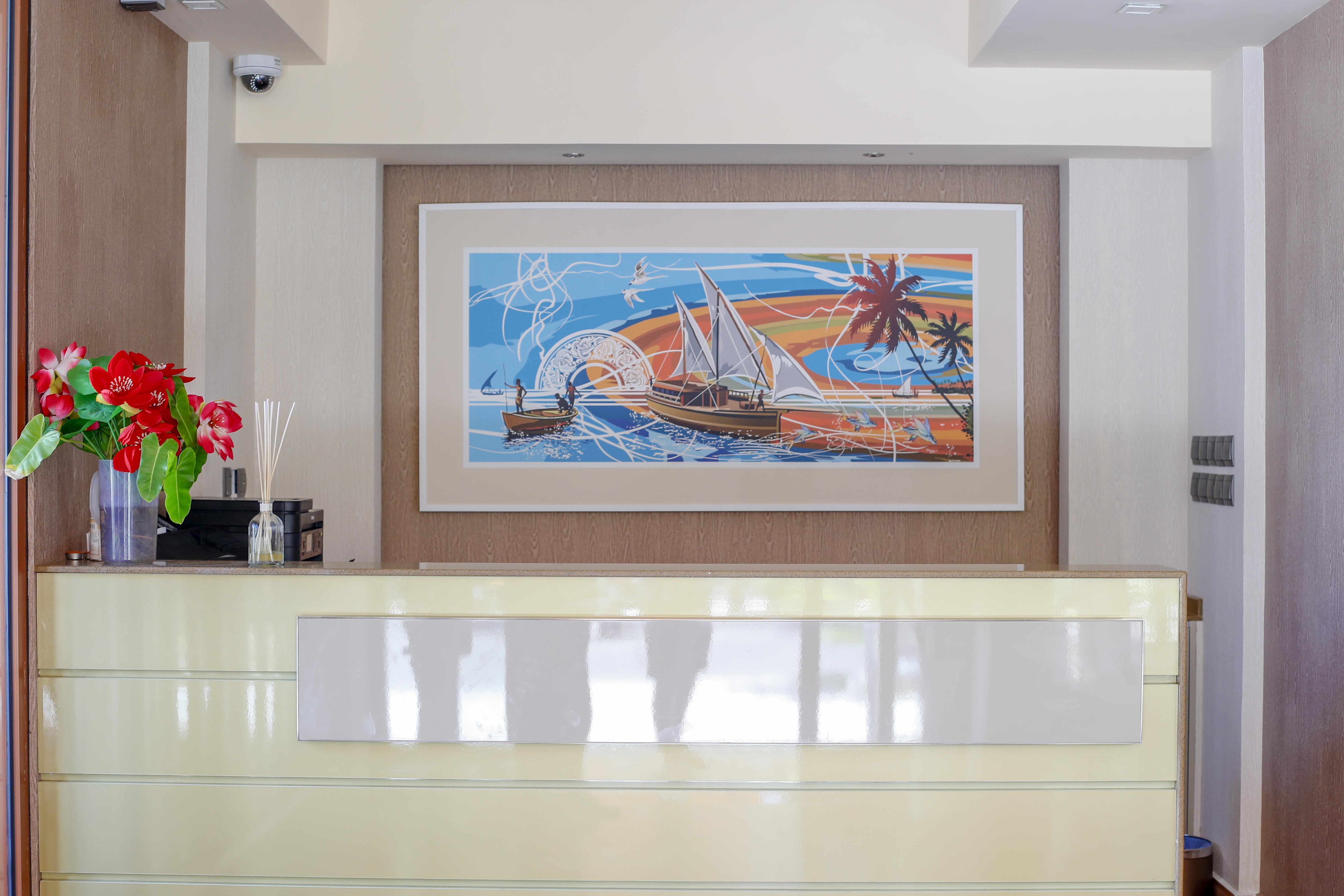 Three 3* Hulhumale