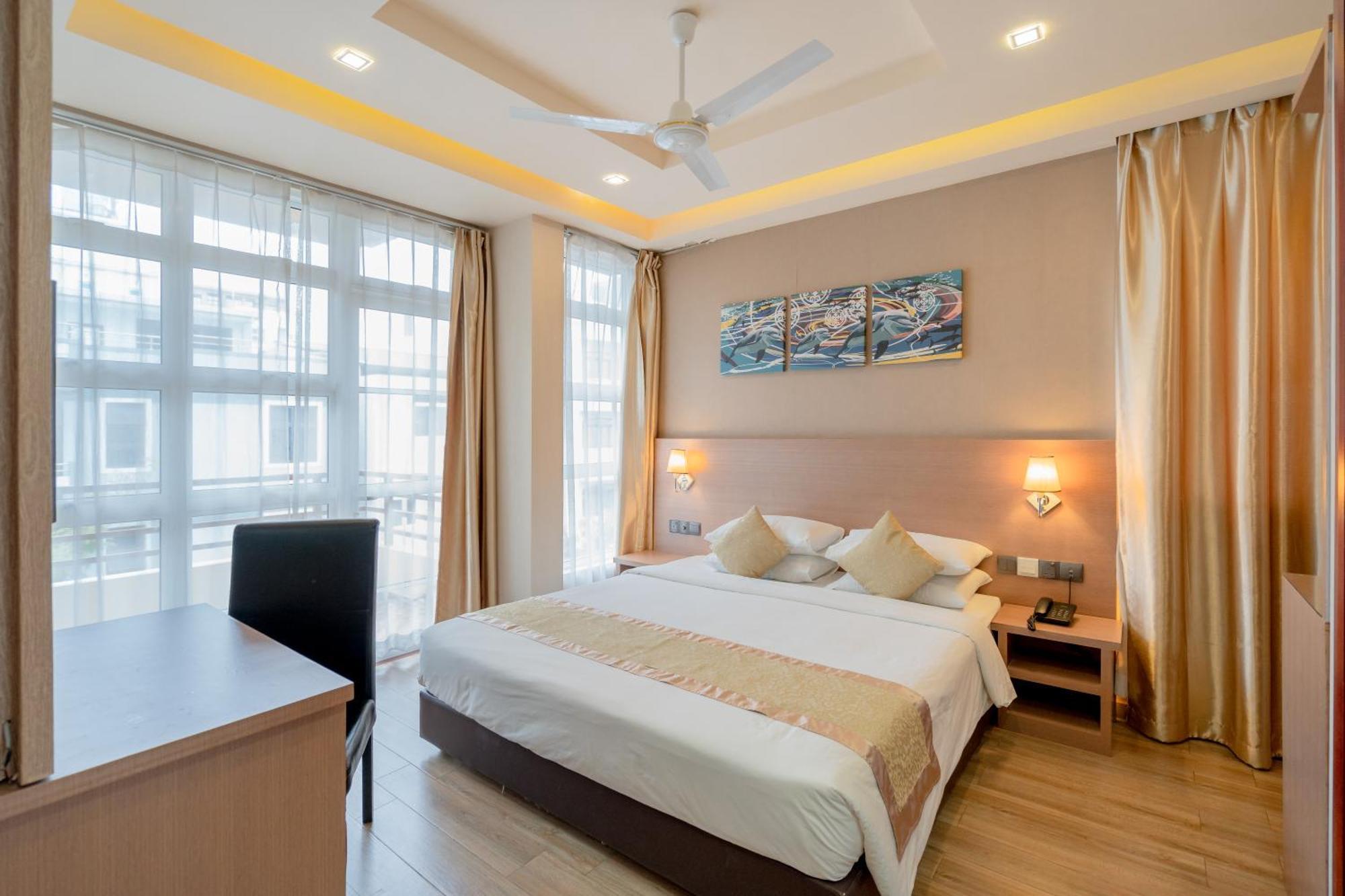 Three Hotel 3*
